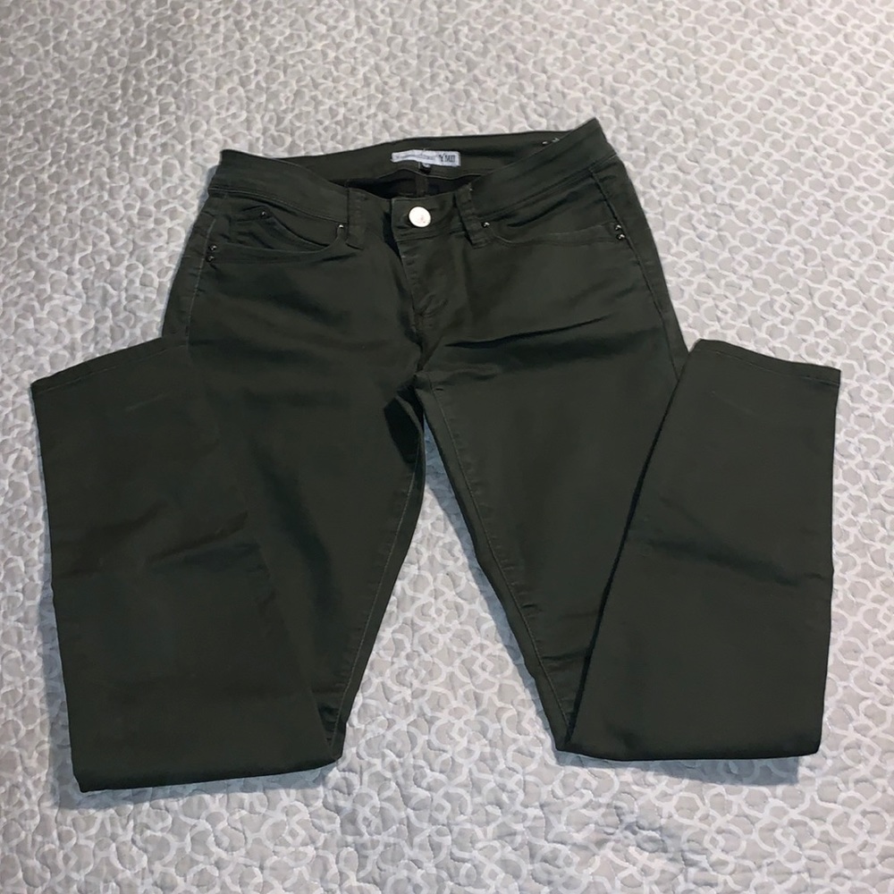 YMI Wanna Betta Butt Olive Jeans size 9